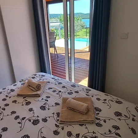 Charmantes Strandhaus Beta Im Olivenhain