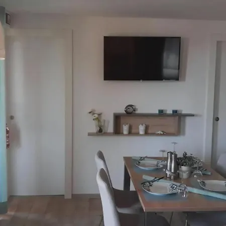 Feriehus Charmantes Strandhaus Beta Im Olivenhain